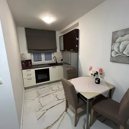 Apartment Mare