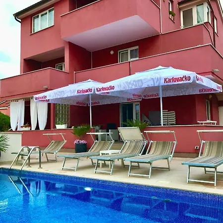 Apartman Mare *